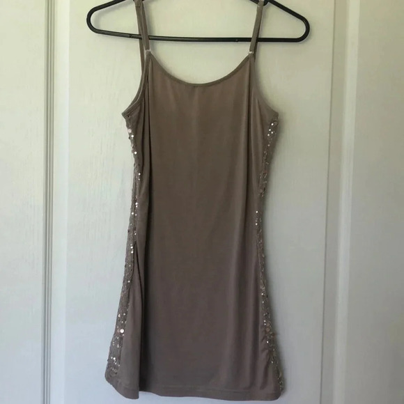 BKE Tank - Picture 3 of 3